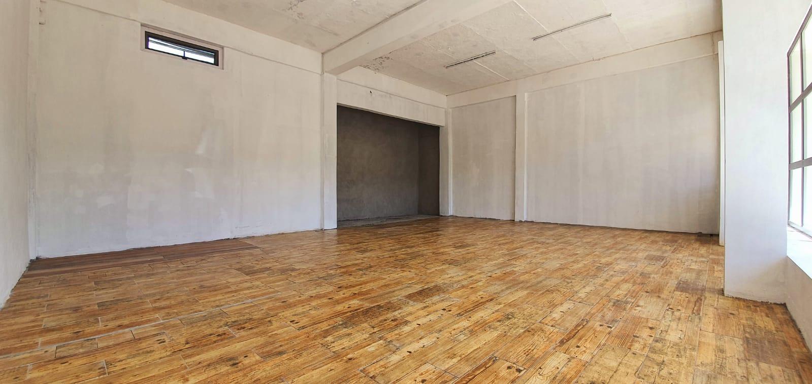 A LOUER – Local commercial non meublé au rez-de-chaussée de 60 m2