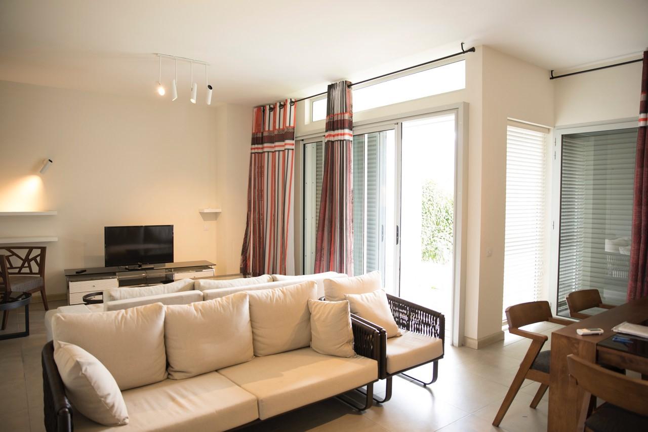 FOR SALE – Charming unfurnished family duplex of 158 m2 in the heart of Les Allées D’Helvétia, Moka