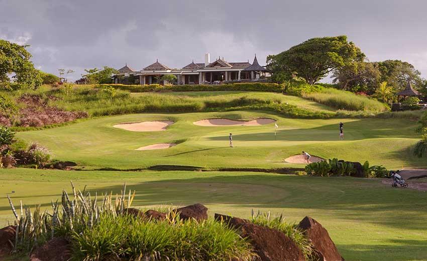 Magnifique terrain de 397 toises situé dans le lotissement privé « Avalon Golf Estate » à Bois Chéri