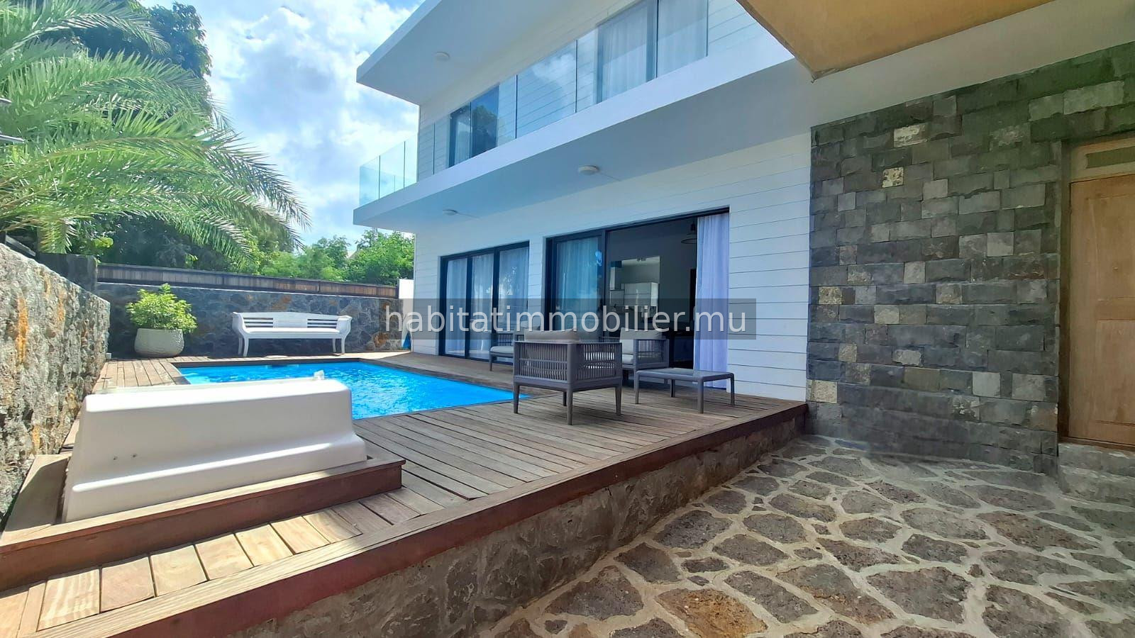 Stylish New Villa Péreybère