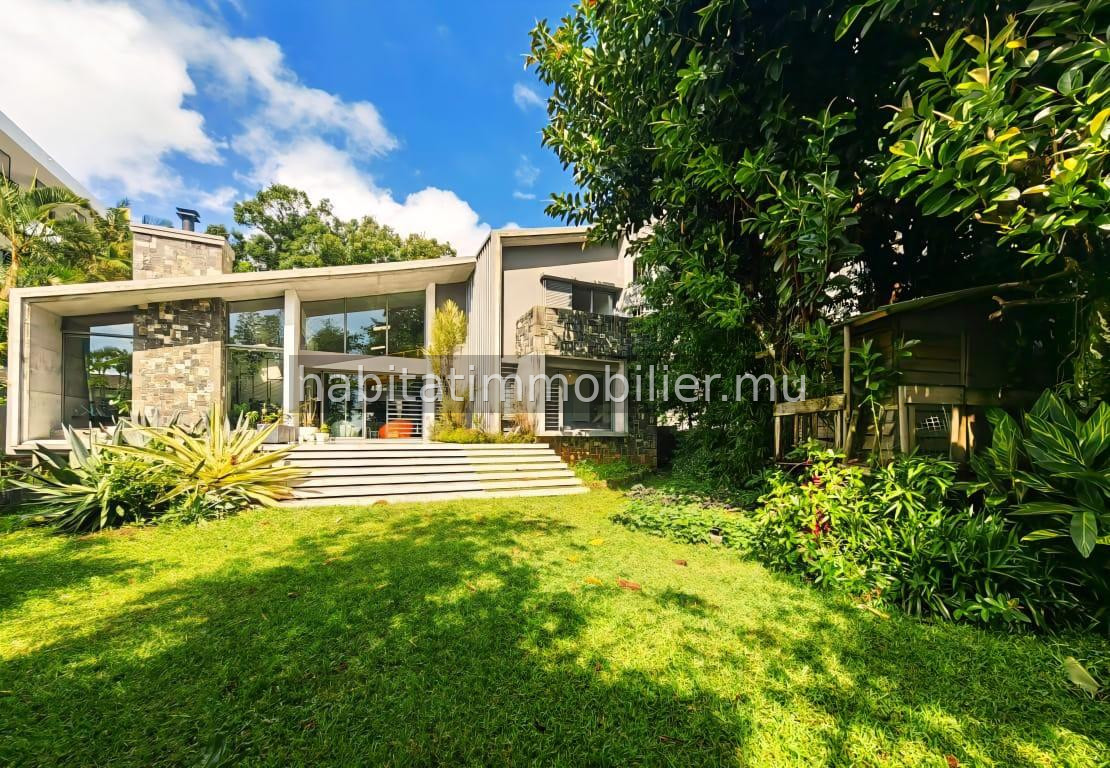 To rent : Stunning house in Floréal